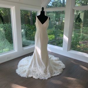 Ivory Wedding dress! - Ian Stuart